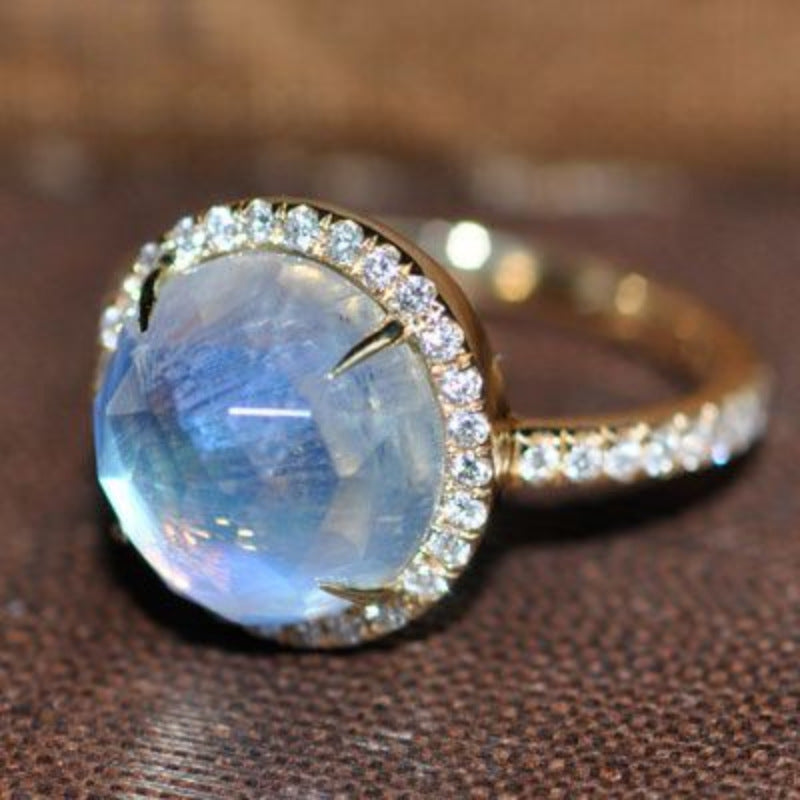 Zircon Womens Ring Exquisite And Fashionable With A Large Gold-plated Stone