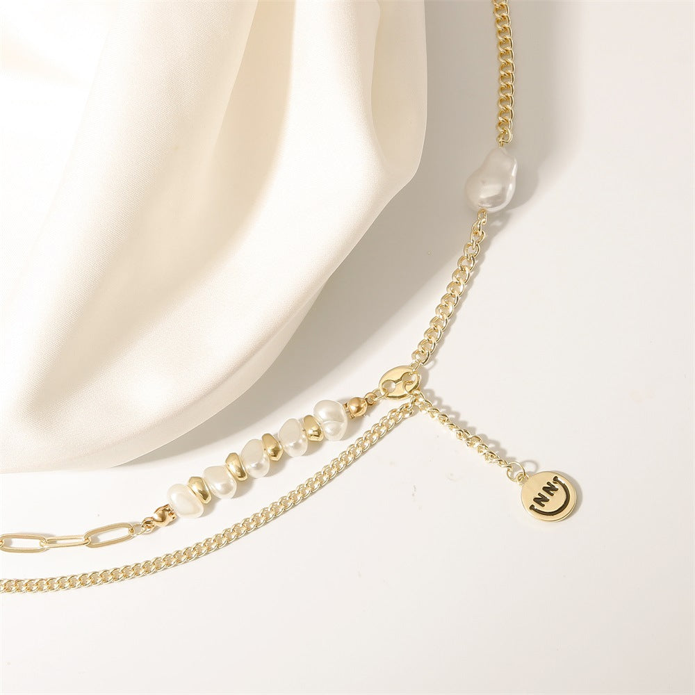 New European And American Irregular Pearl Smiley Necklace