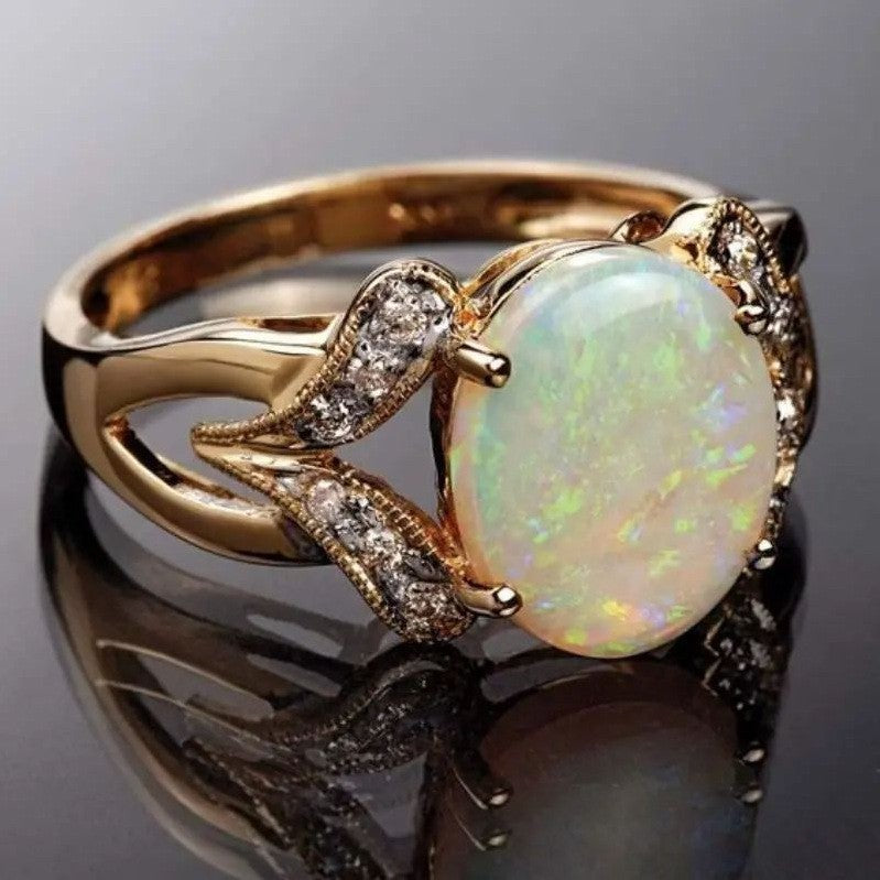 Retro-inlaid Egg-shaped Stone Beautiful And Elegant Ring
