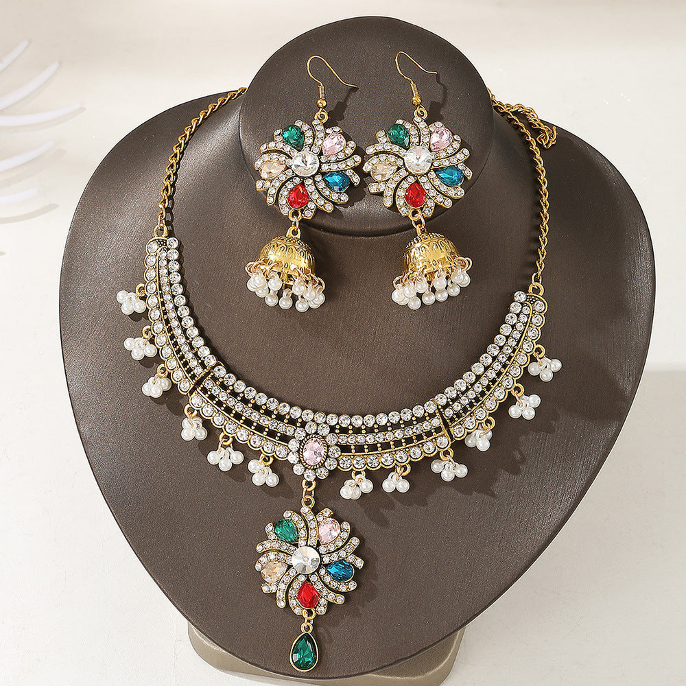 Ethnic-style Pearl Flower Necklace And Earrings Set
