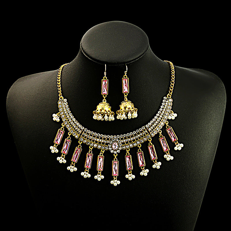 Ethnic-style Pearl Flower Necklace And Earrings Set