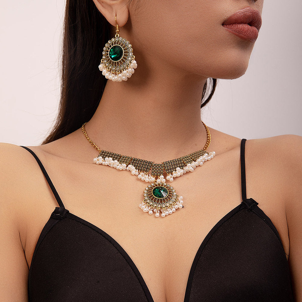 Ethnic-style Pearl Flower Necklace And Earrings Set