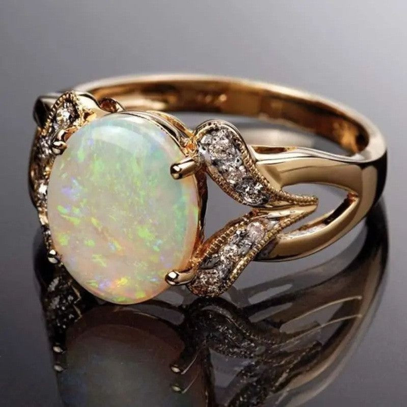 Retro-inlaid Egg-shaped Stone Beautiful And Elegant Ring